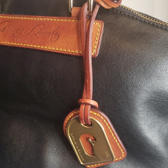 Dooney & Bourke handbag - Picture 8 of 12